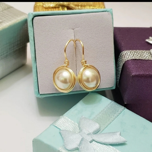 Pearls 10mm earrings gold-plated NEW - Picture 1 of 5